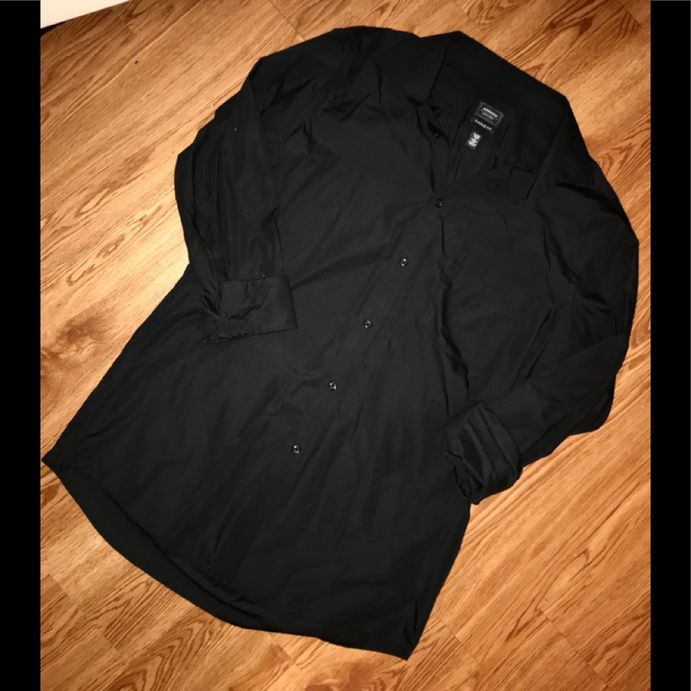 Men’s dress shirt